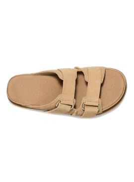 Sandali UGG Goldenstar in camoscio color cammello per donna.