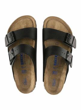 Sandali Birkenstock Arizona neri per donna e uomo.