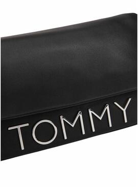 Borsa Tommy Hilfiger Bold Elongated Flap nera per donna