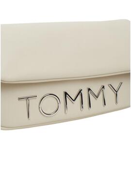 Borsa Tommy Hilfiger Bold Elongated Frap beige per donna.