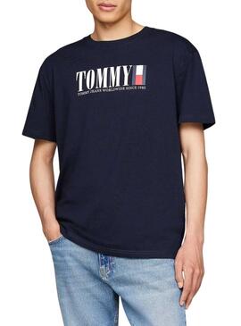 Maglietta Tommy Jeans regular flag blu scuro per uomo.