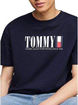 Maglietta Tommy Jeans regular flag blu scuro per uomo.