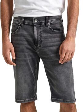 Shorts slim neri Bermuda Pepe Jeans per uomo.