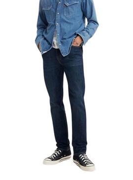 Pantaloni in denim scuro Levis 511 per uomo