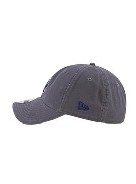 Cappello New Era Core grigio per donne e uomini