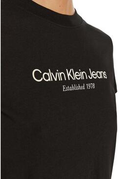 Maglietta Calvin Klein Jeans Baby tee nera per donna