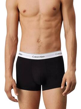 Pacco di 3 boxer Calvin Klein neri con cintura bianca per uomo.