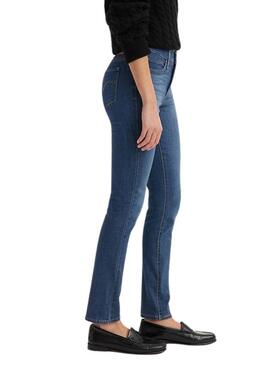 Pantaloni in denim Levis 312 slim per donna