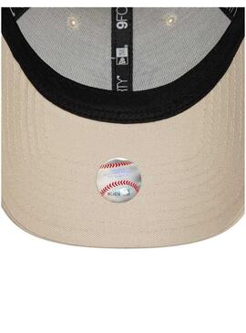 Cappello New Era Outline beige per uomo e donna