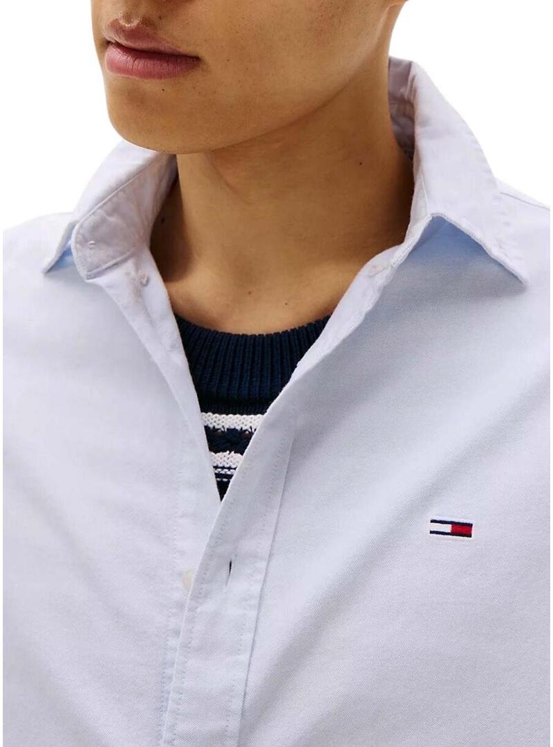 Camicia Tommy Jeans Oxford blu per uomo.